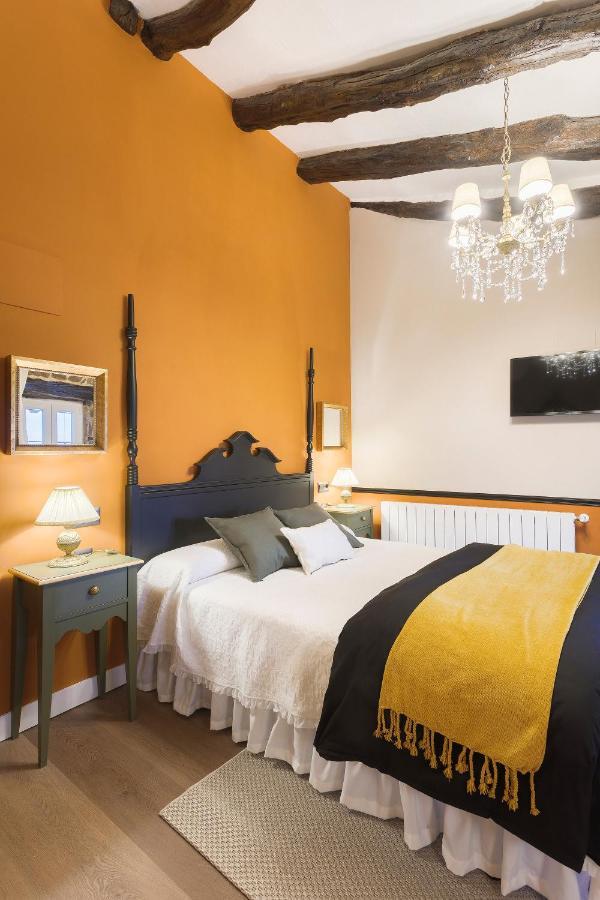 Posada Casa Guadamillas Bustancilles Екстериор снимка