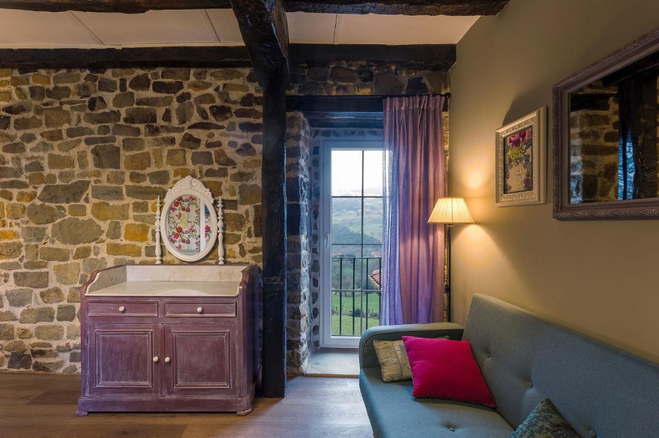 Posada Casa Guadamillas Bustancilles Екстериор снимка