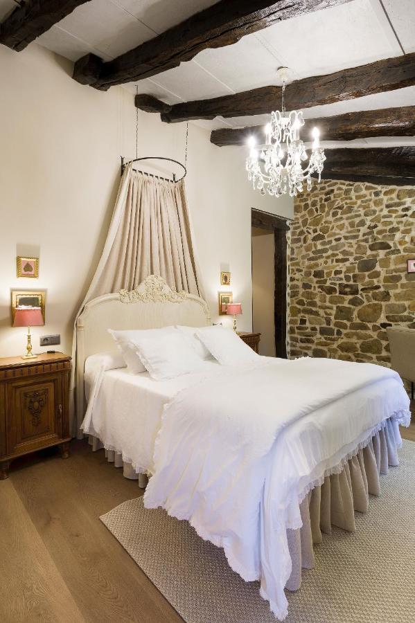 Posada Casa Guadamillas Bustancilles Екстериор снимка