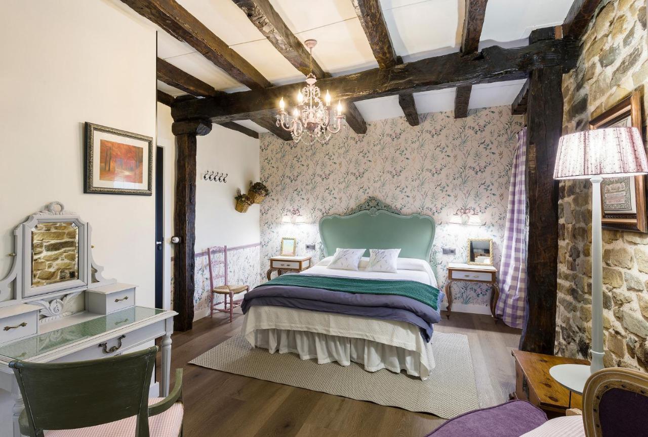 Posada Casa Guadamillas Bustancilles Екстериор снимка