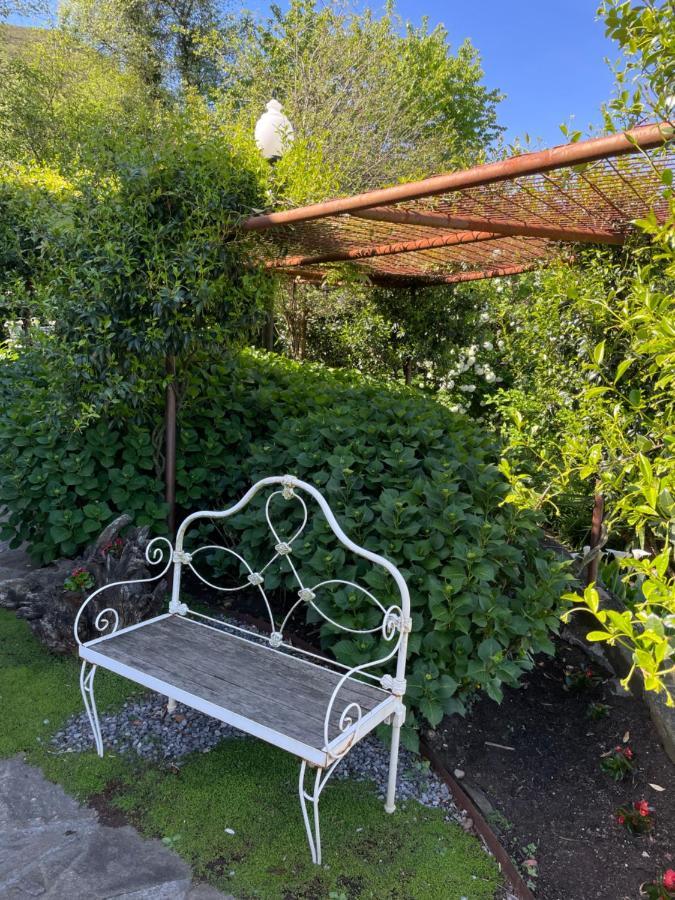 Posada Casa Guadamillas Bustancilles Екстериор снимка